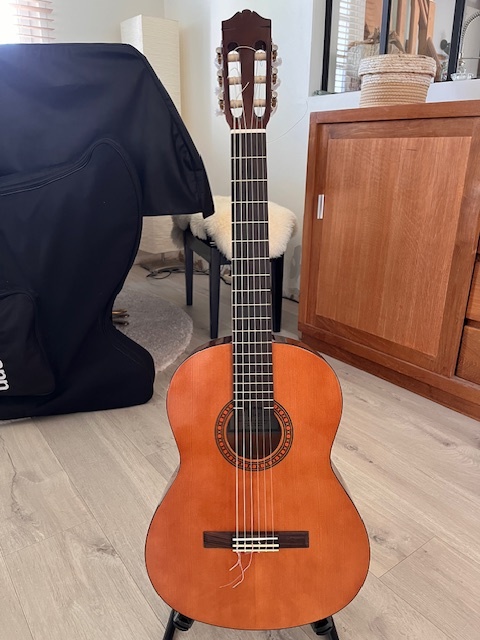 Yamaha CS40 Classique 3/4 + Housse