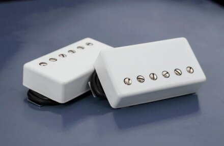 Frost White Frost White