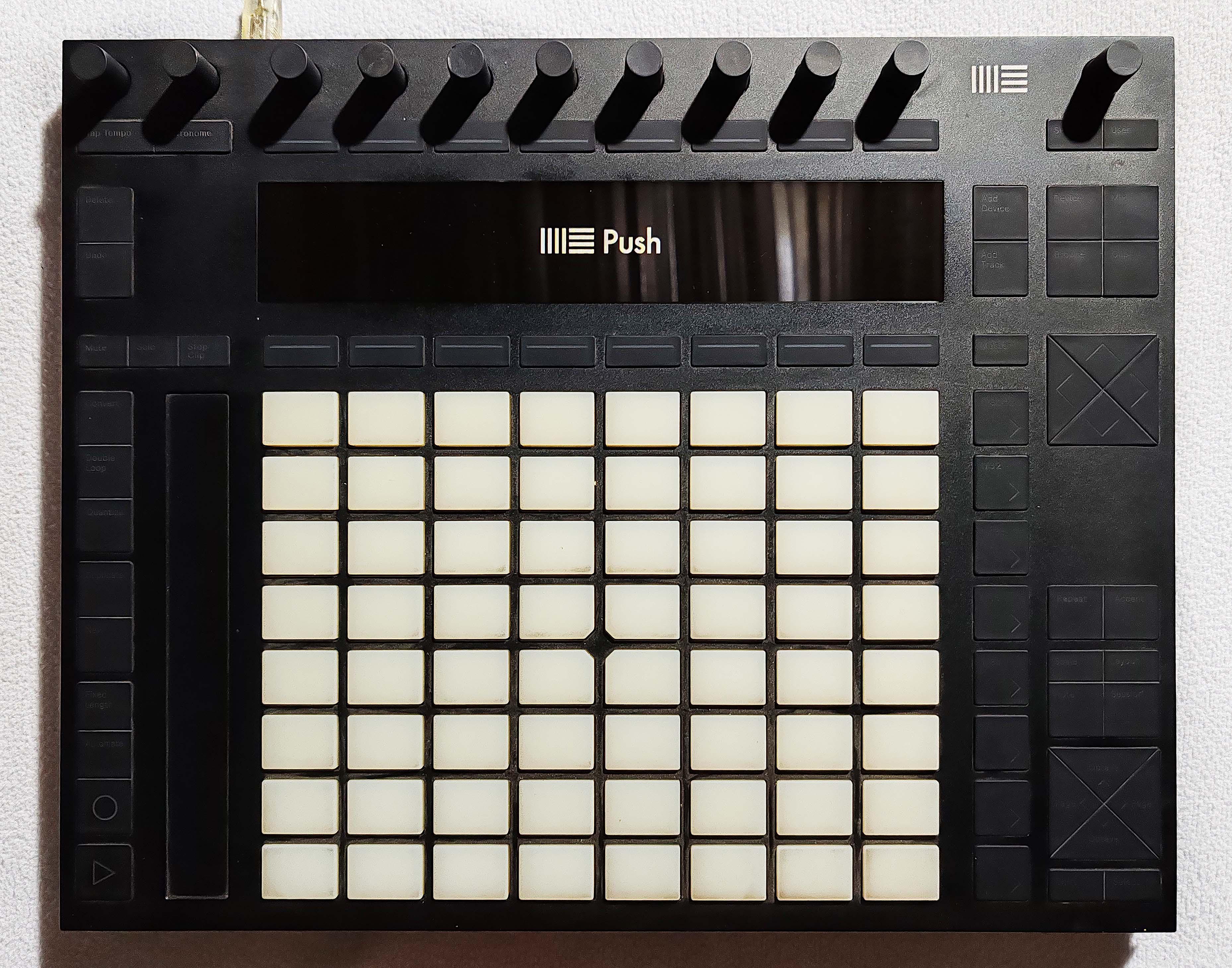 FRAIS DE PORTS OFFERTS ! - Push 2 - Très bon état