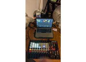 Akai Professional APC40 mkII (9956)