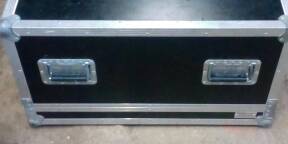 Fly case SKYDD case pour midas pro 1