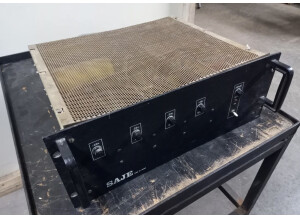 FOSTEX E16