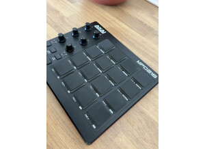 Akai Professional MPD218 (84158)