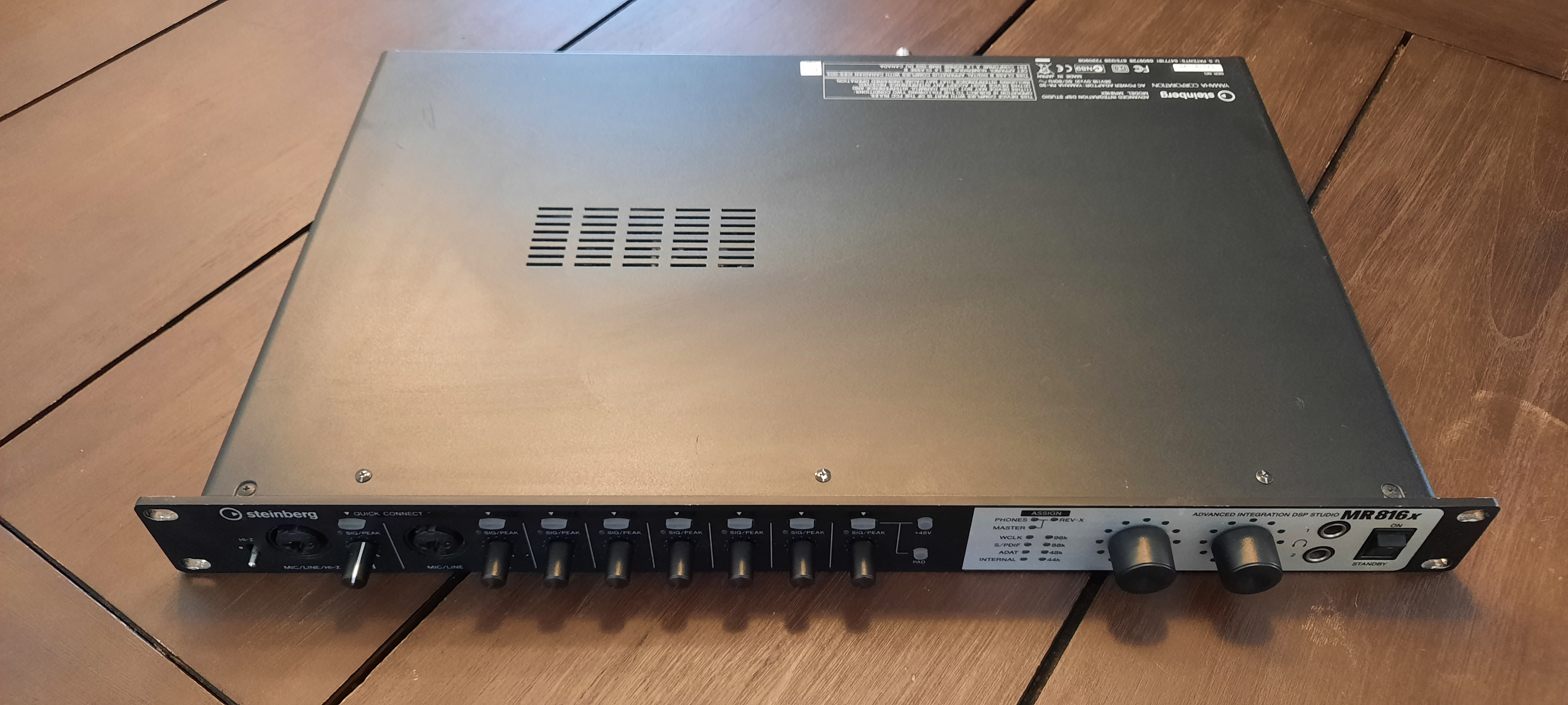 Vends interface audio Steinberg MR816x