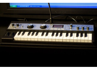 micro Korg XL