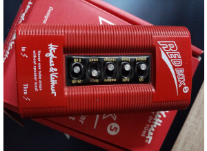 Hughes & Kettner Red Box 5 (56451)