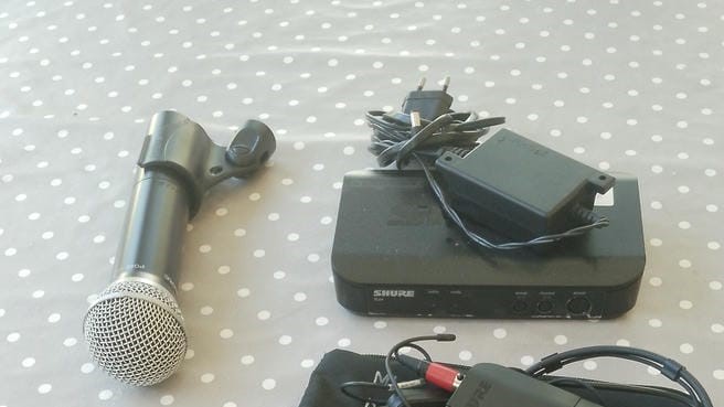 Vends kit micro main sans fil BLX24/PG58