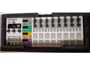 Arturia BeatStep Pro (84880)