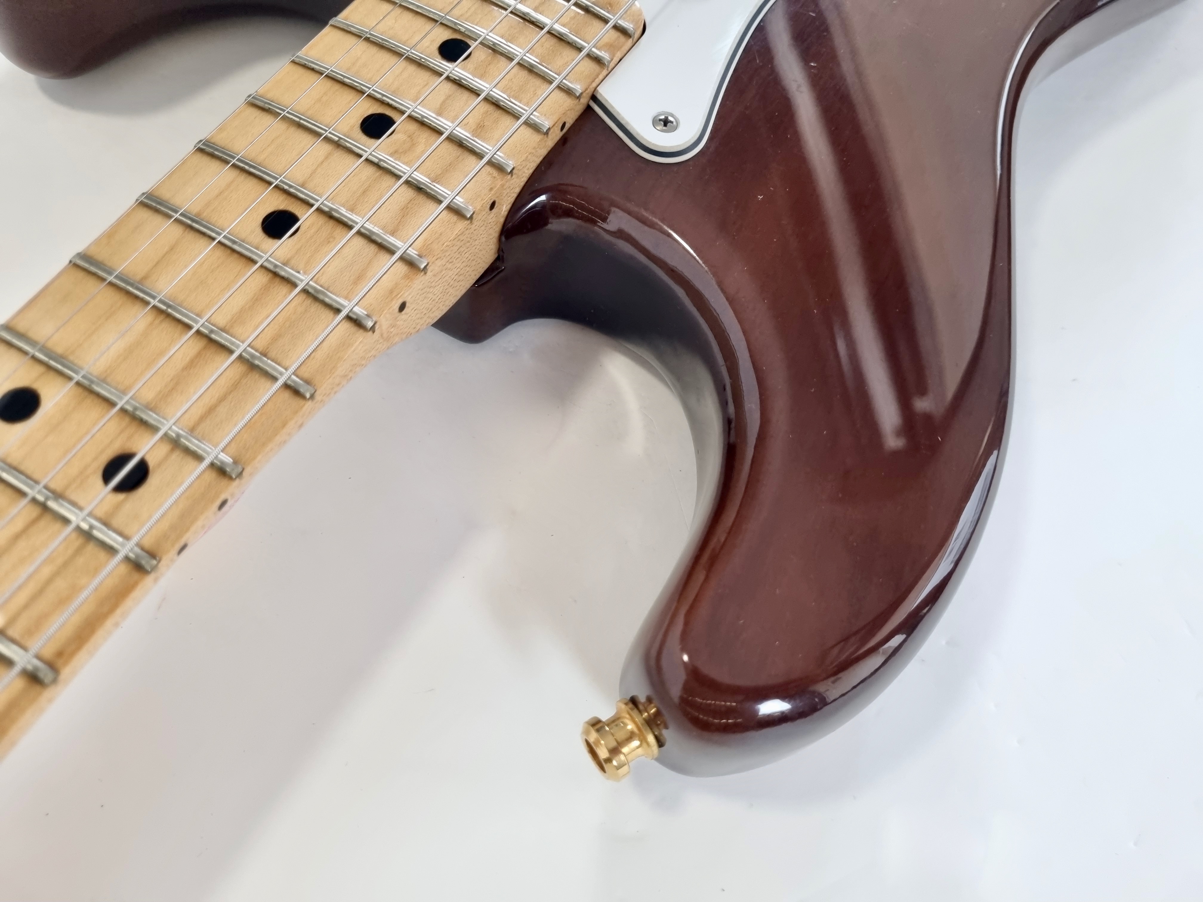 Fender Stratocaster [1965-1984] (65201)
