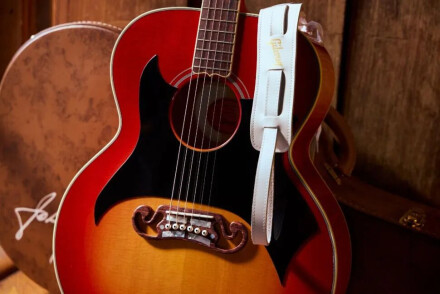 Gibson Johnny Cash SJ-200 : Johnny Cash SJ-200DETAILS Gibson Johnny Cash SJ-200 : Johnny Cash SJ-200DETAILS
