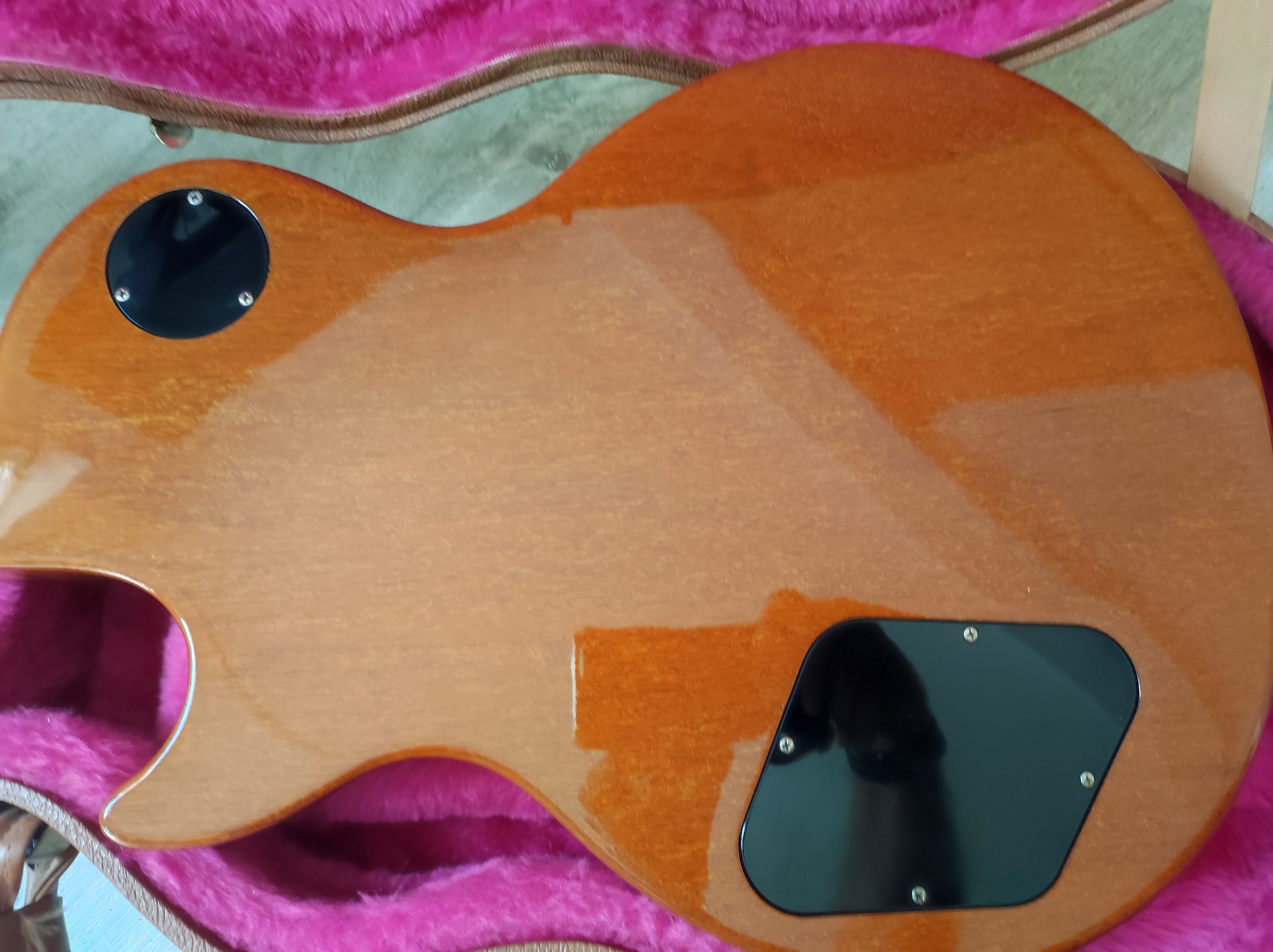 Vends Gibson Les Paul studio de 1990. 