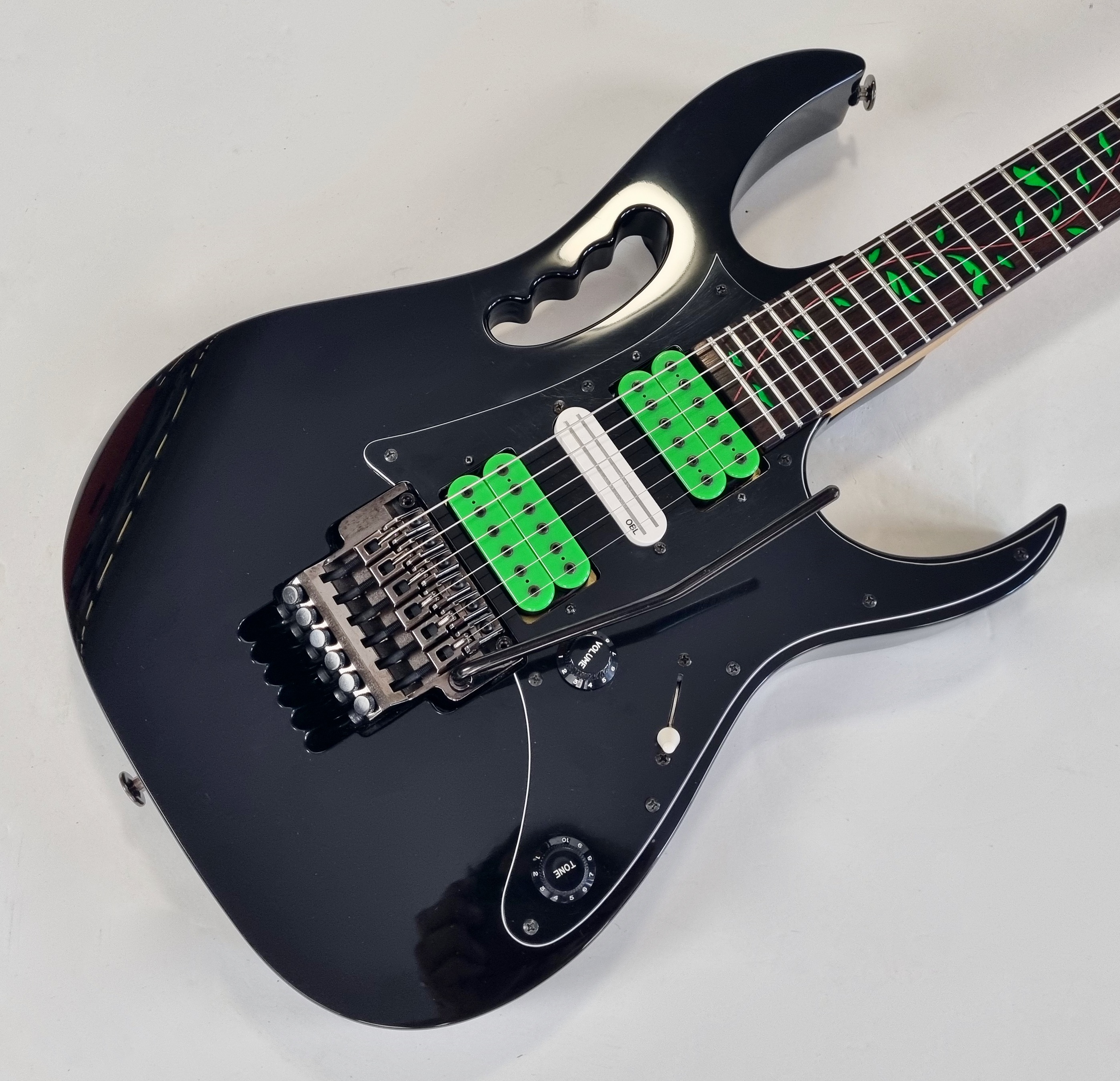 Ibanez JEM777V (94783)