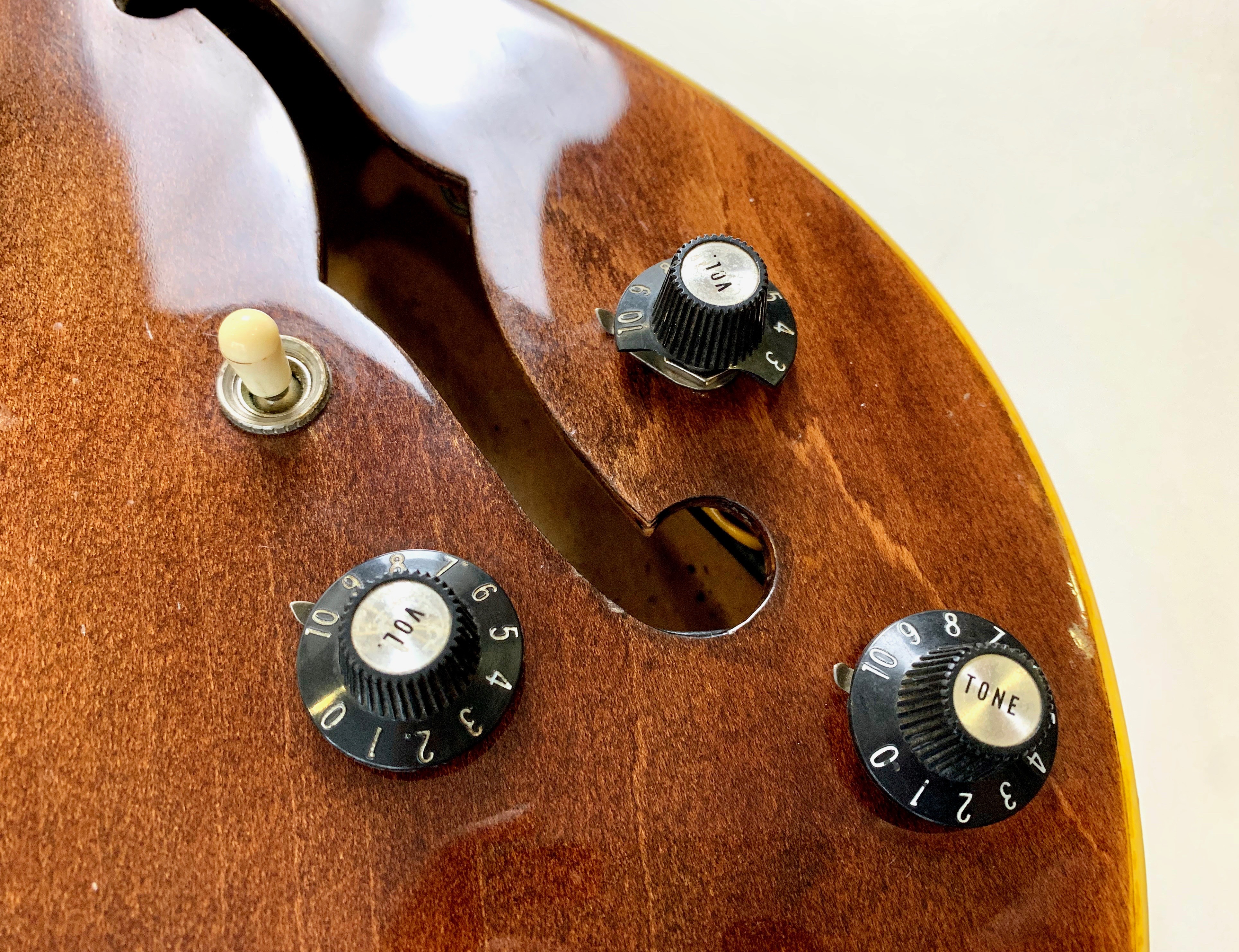 Gibson ES-335 (1968) (86713)
