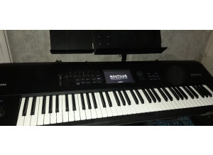 Korg Nautilus 73 (726)