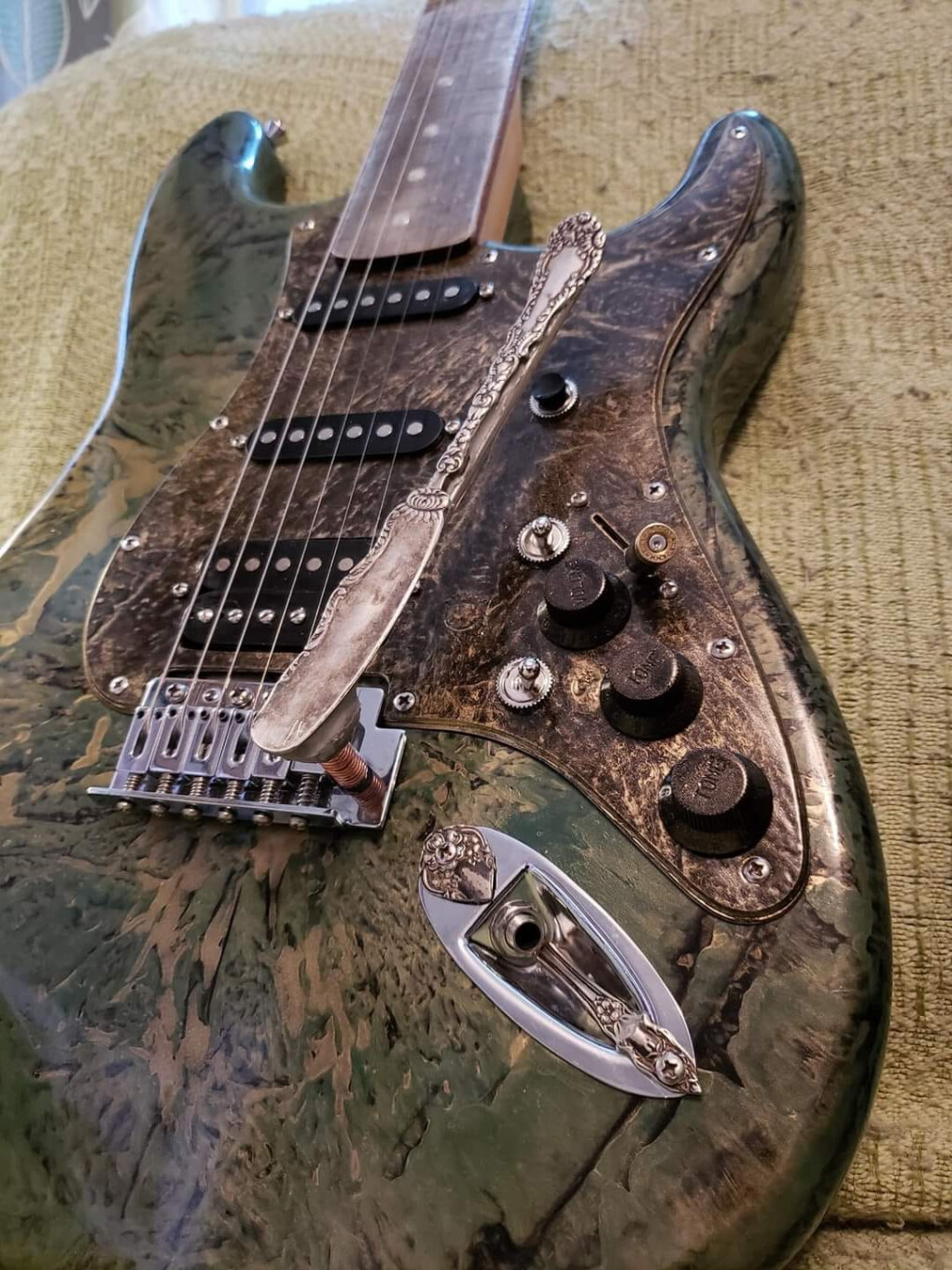 6197024.jpg 6197024.jpg