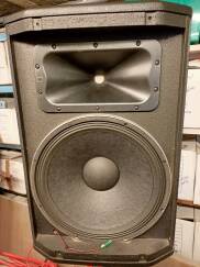 JBL PRX615M
