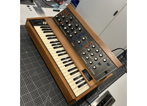 MiniMoog E Right