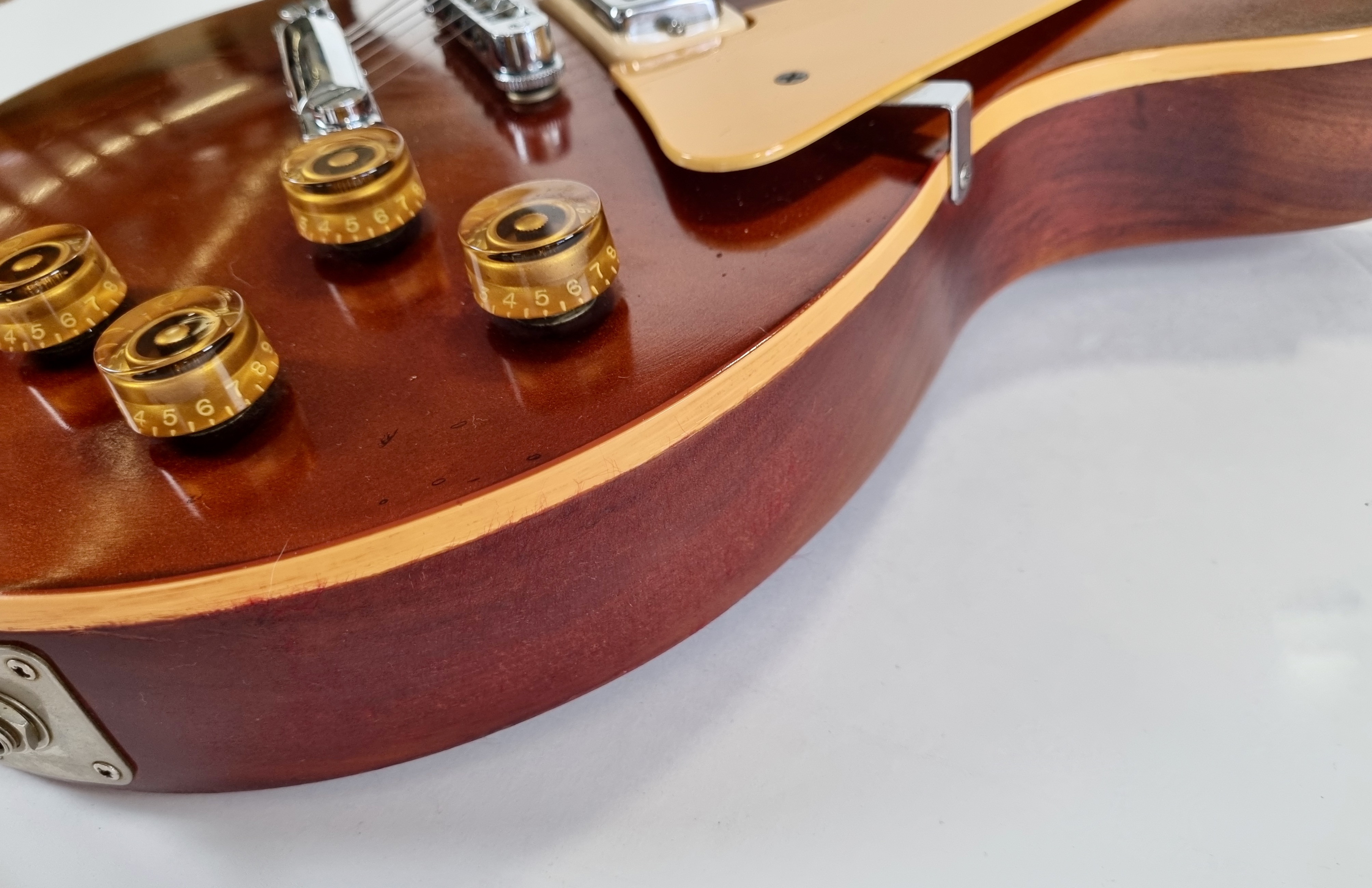 Gibson Les Paul Deluxe (1976) (18314)