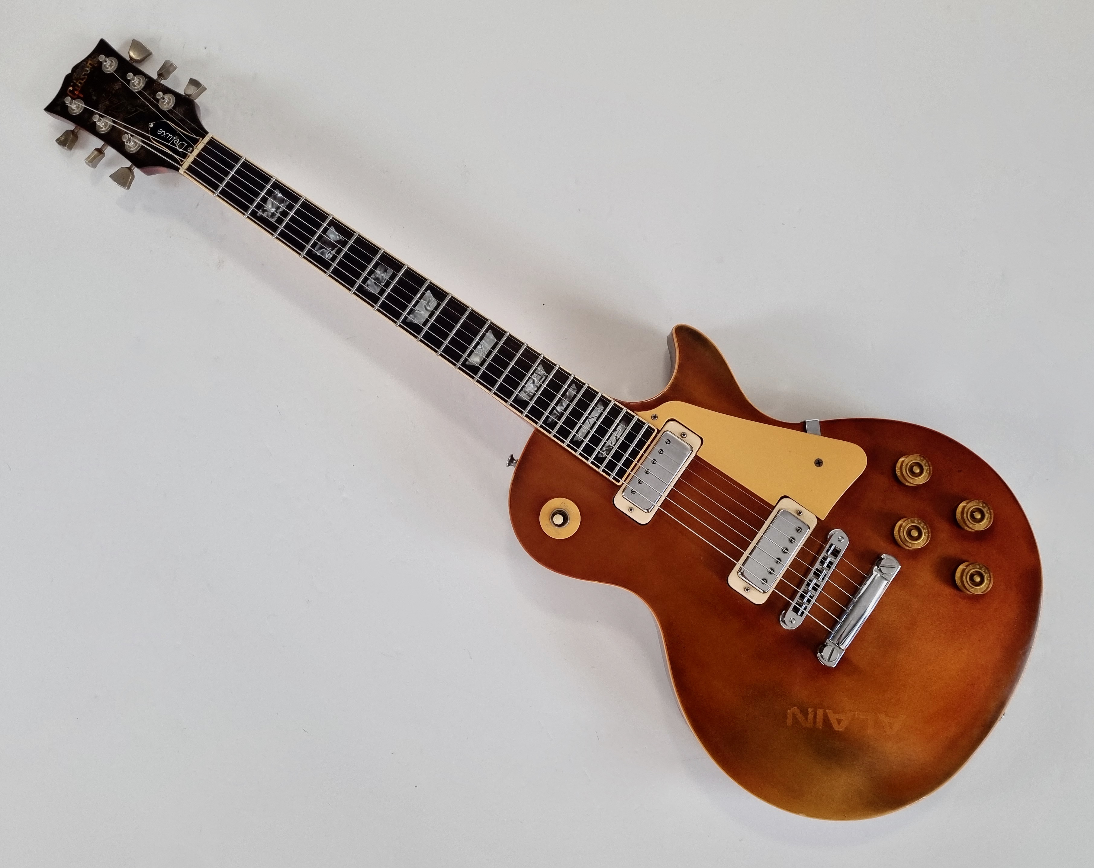 Gibson Les Paul Deluxe (1976) (92166)