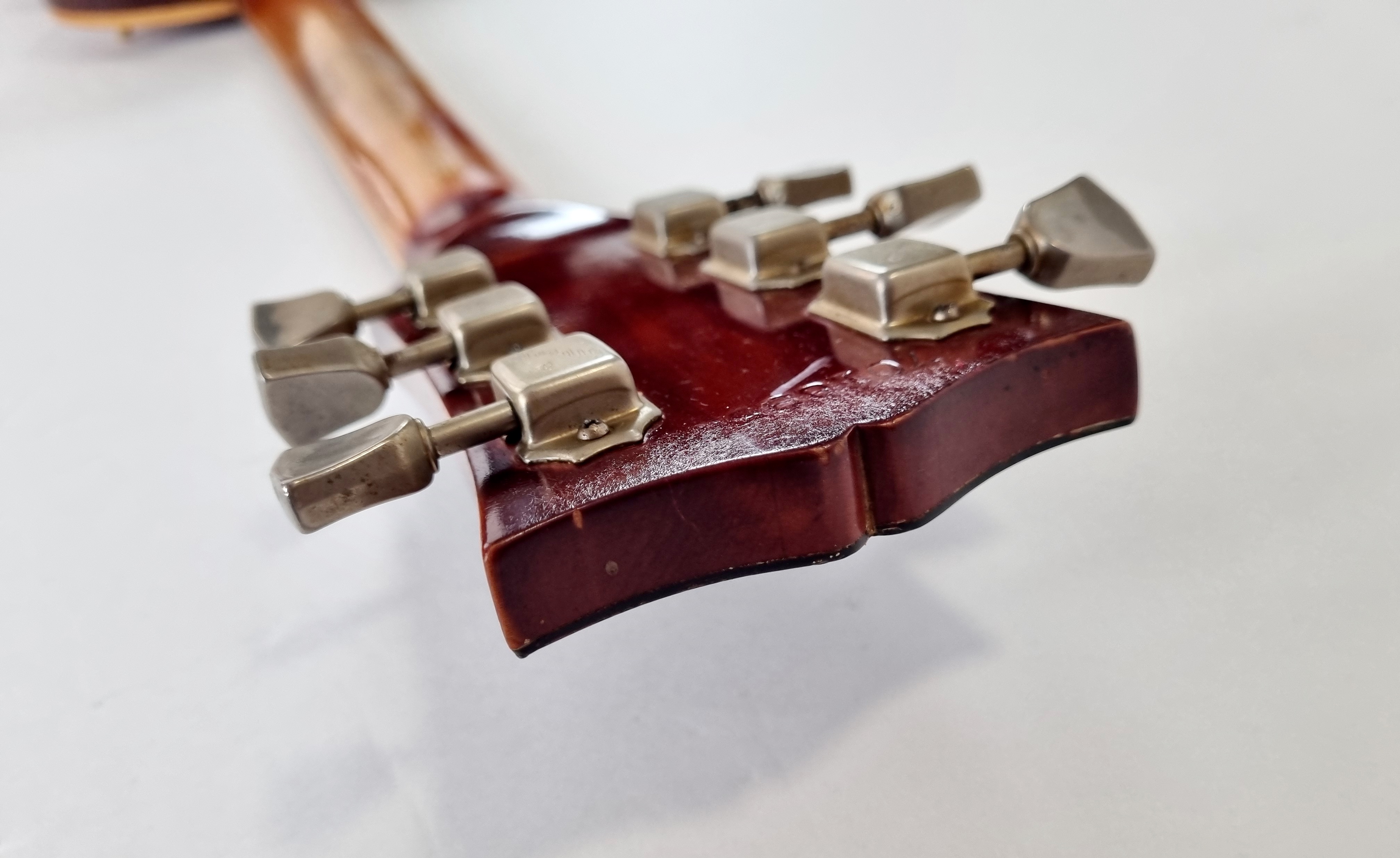 Gibson Les Paul Deluxe (1976) (67438)