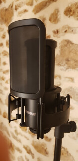 Sm4 Portrait Droit 3:4 Stone Antipop Sm4 Portrait Droit 3:4 Stone Antipop