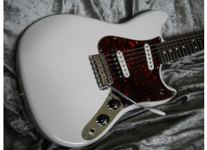 Fender Deluxe Cyclone (4192)