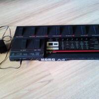 Korg A4 Effets guitare Processeur avec construit en Tuner