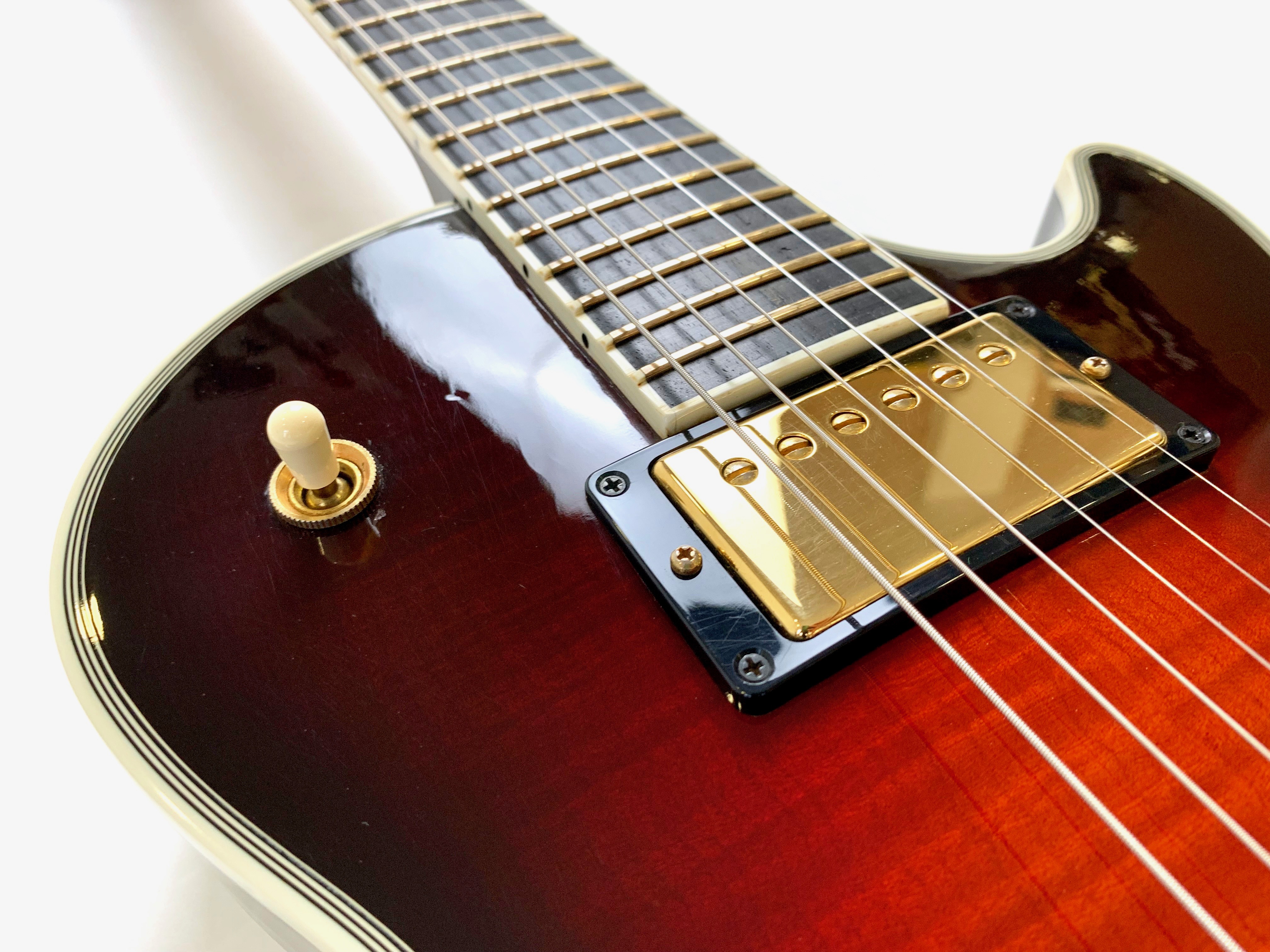 Gibson [Guitar of the Week #9] Les Paul Supreme Autumn Burst (56430)