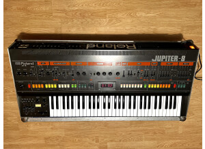 Roland Jupiter-8 (1008)