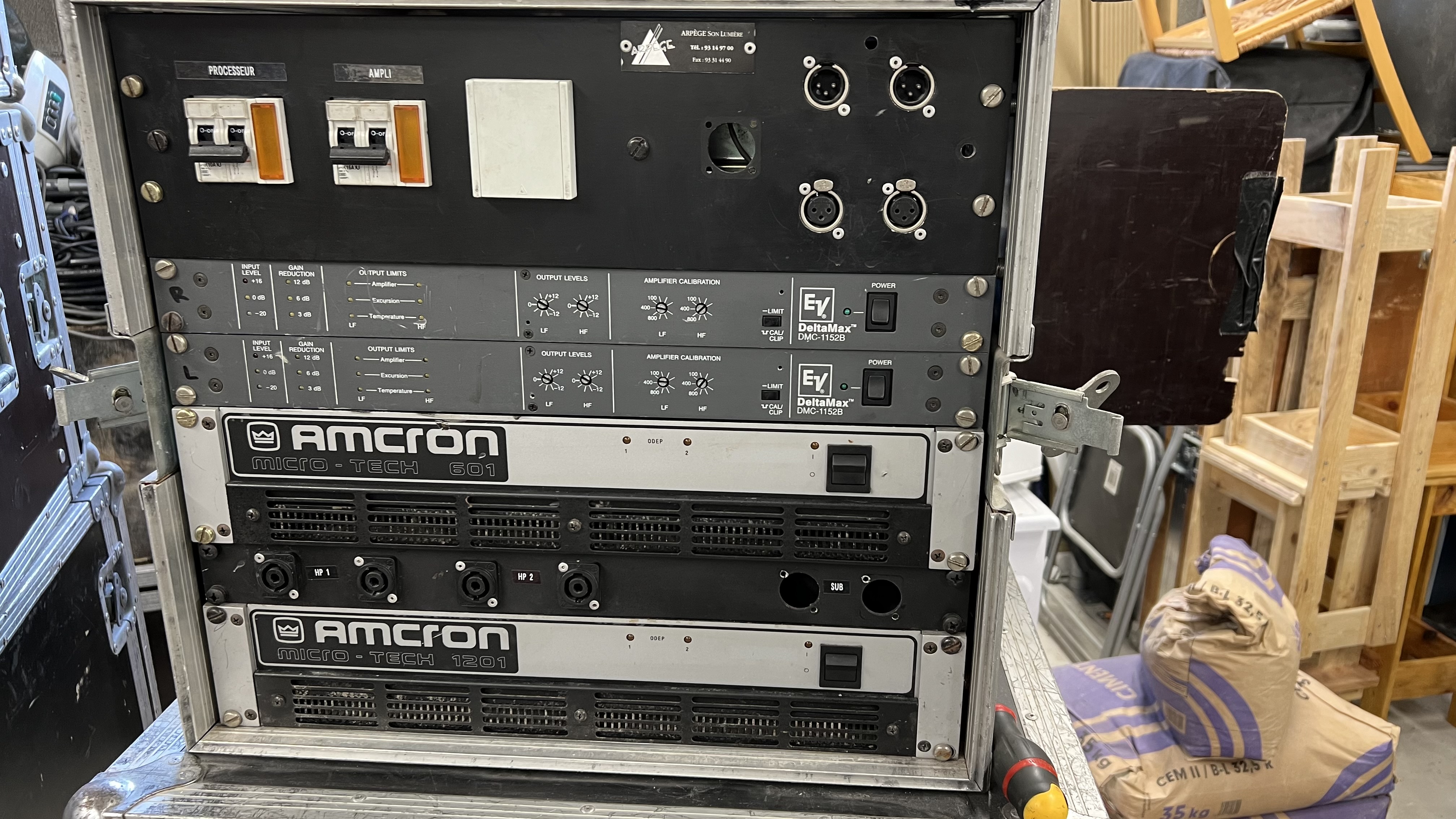Amcron Macro-Tech 2401 (24609)