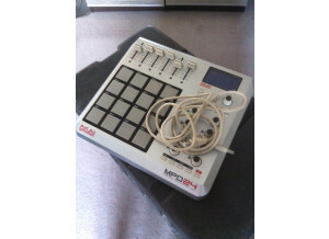 Akai MPD24 (59286)