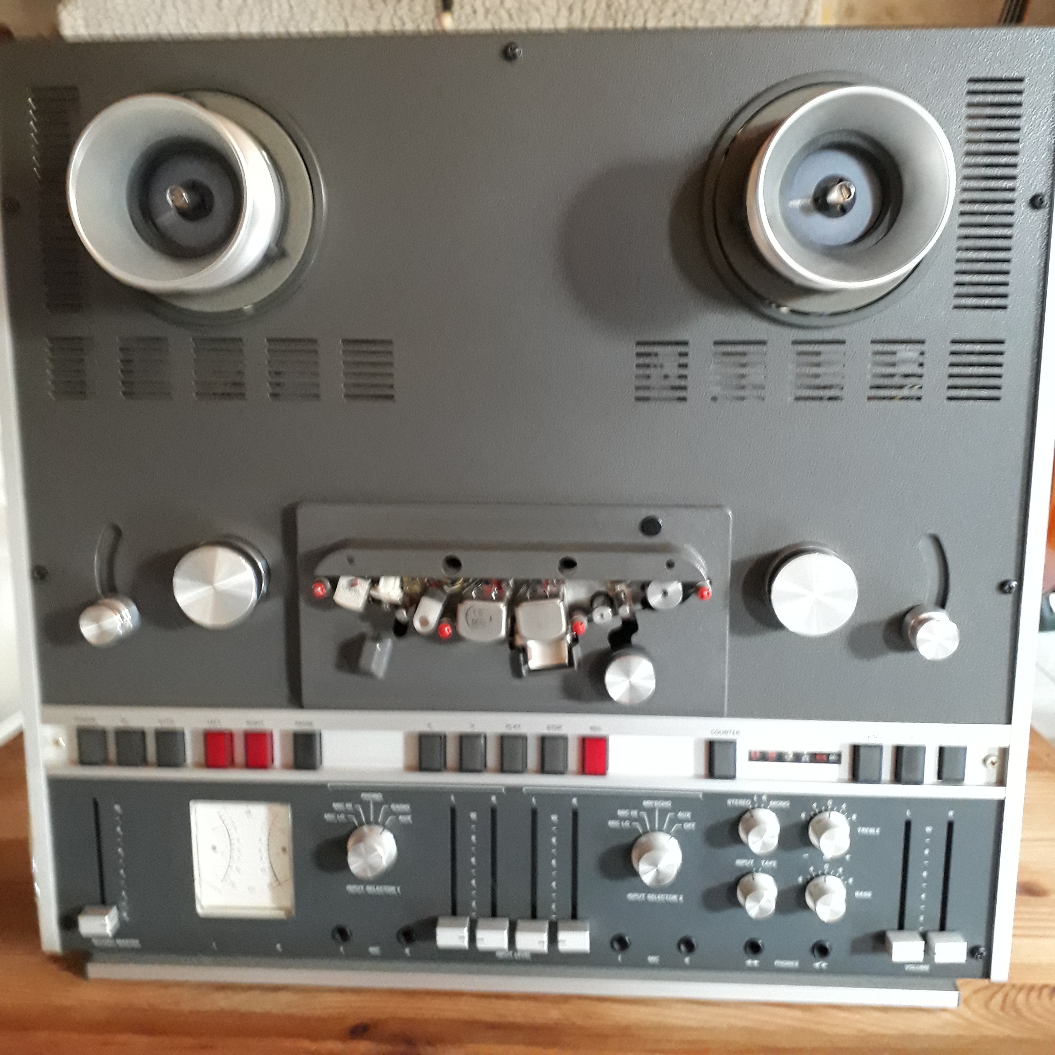 Vends REVOX A 700