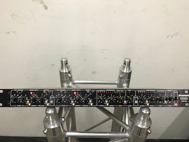 Vends compresseur / gate DRAWMER DSL424