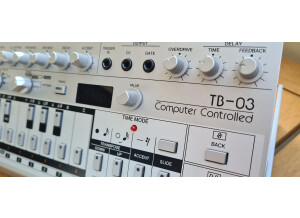 Roland TB-03 (76659)