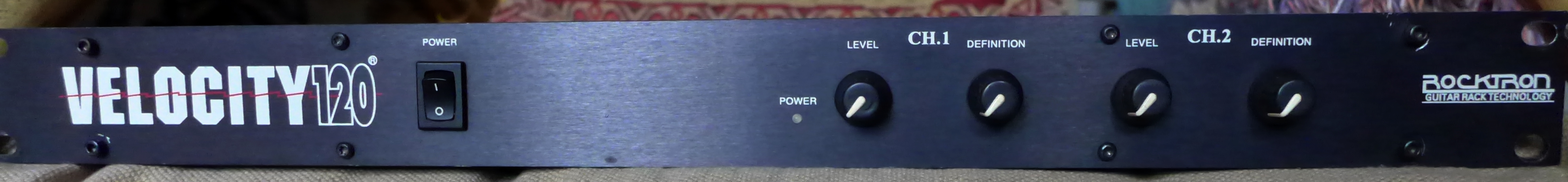 Velocity 120 - Rocktron Velocity 120 - Audiofanzine