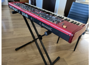 Clavia Nord Stage 2 73 (554)