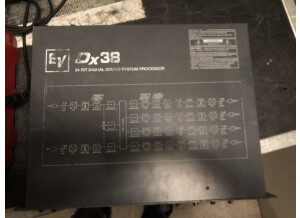 Electro-Voice DX 38 (45277)