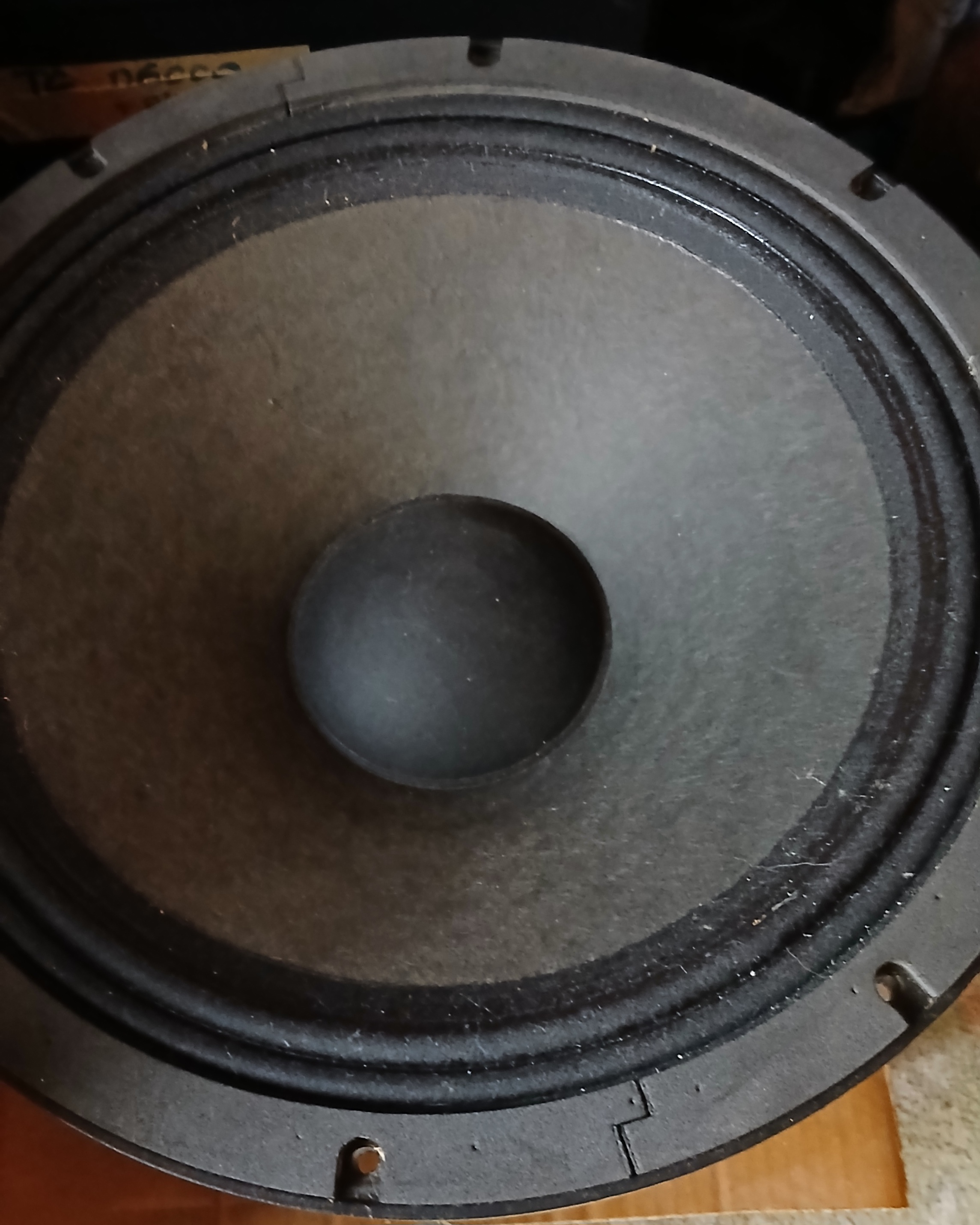 Vends 1 HP Mackie Fussion 1800SA