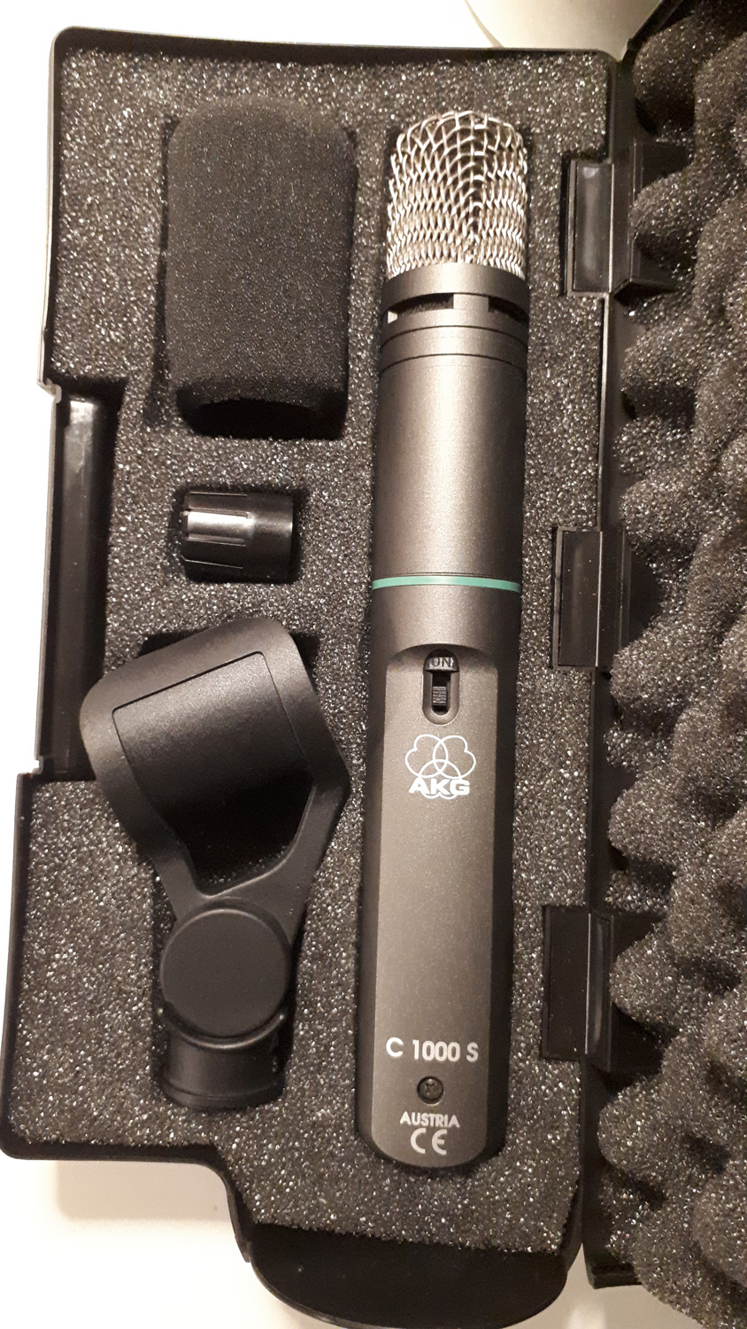 vends micro AKG C1000s