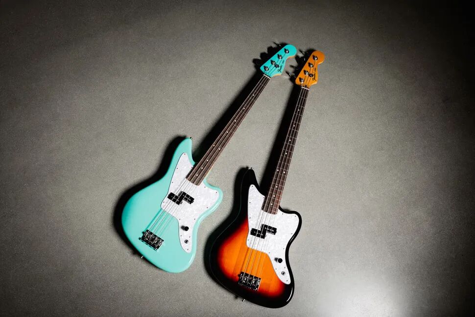 Limited Edition Mark Hoppus Jaguar BassLifestyle