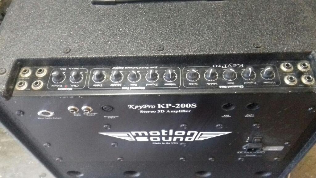 Vends ampli pour claviers Motion Sound KP 200 S