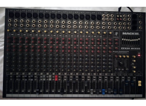 Mackie CFX20 (87040)