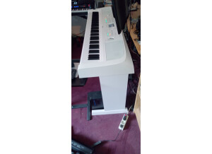 Yamaha DGX-670 (70201)