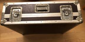 Fly-case pour console de mixage type MIDAS Venice 240