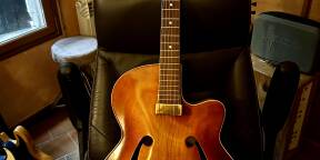 Vends Guitare Jazz Framus vintage