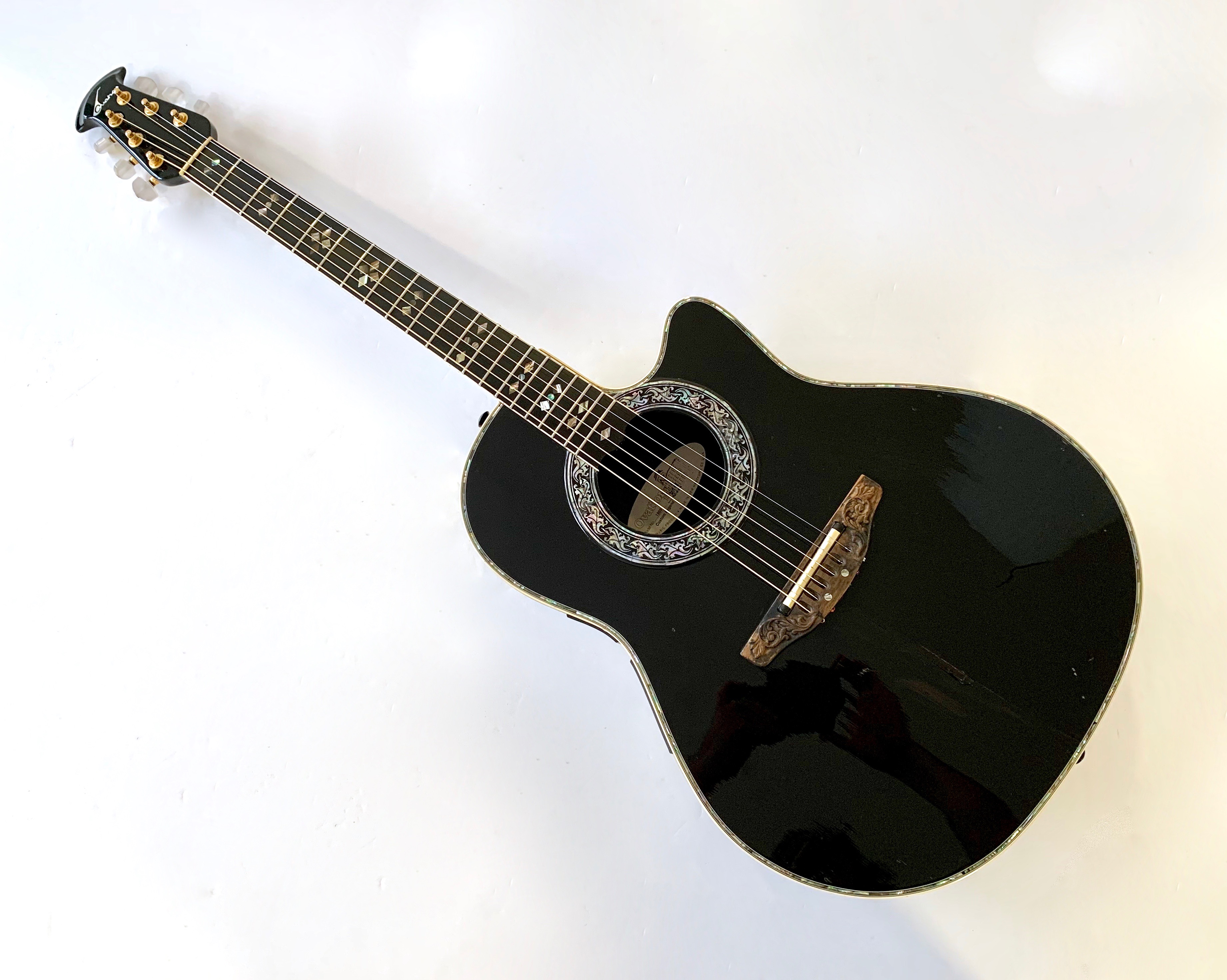 Ovation 1869 (9639)