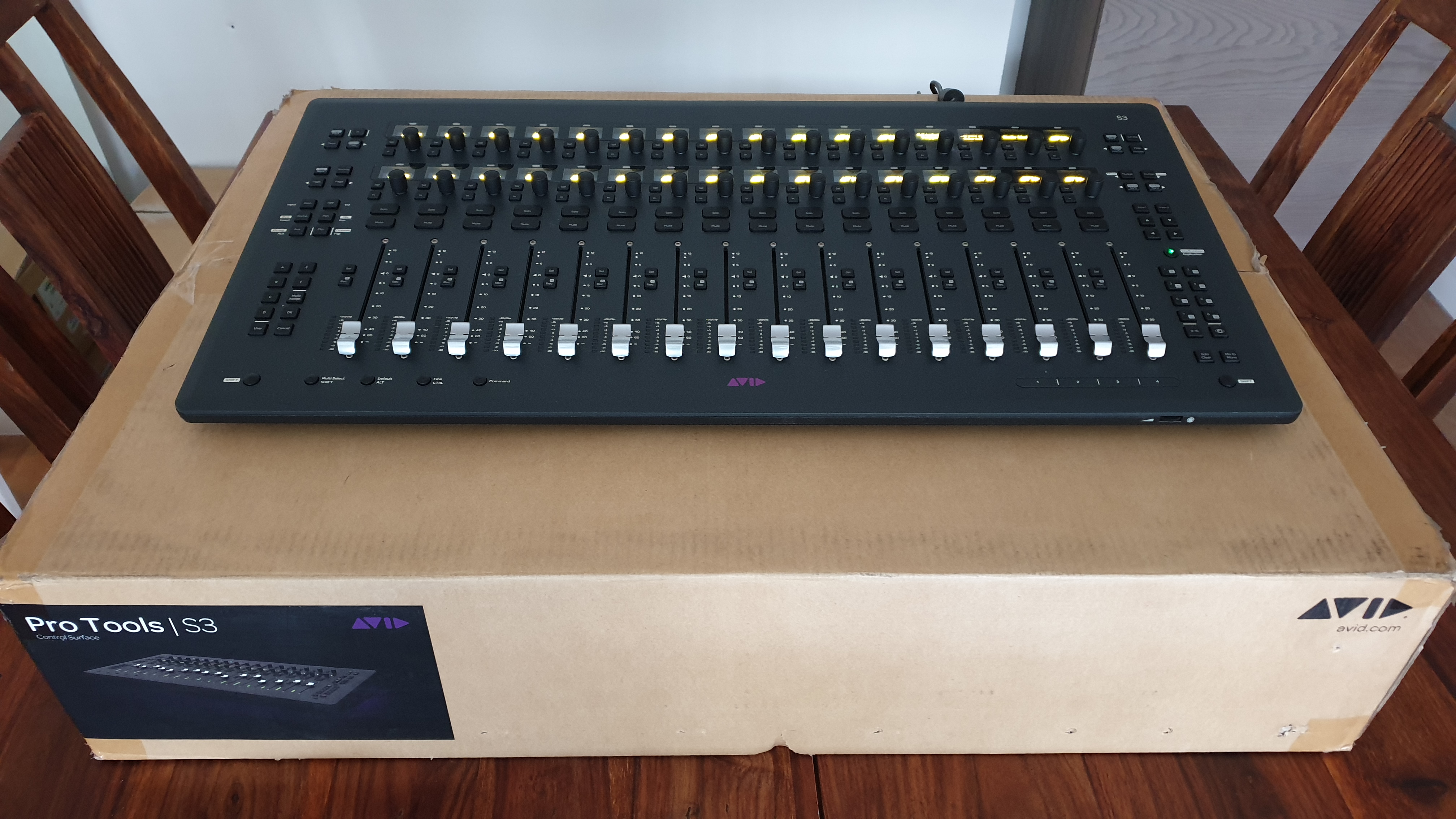 Vends avid s3