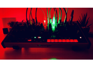 Behringer Crave (33845)