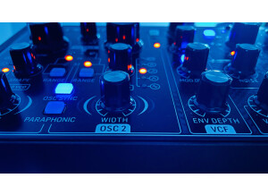 Behringer Neutron (61053)