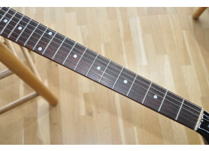 GIBSON SG Tribute Modern Natural Walnut (9)